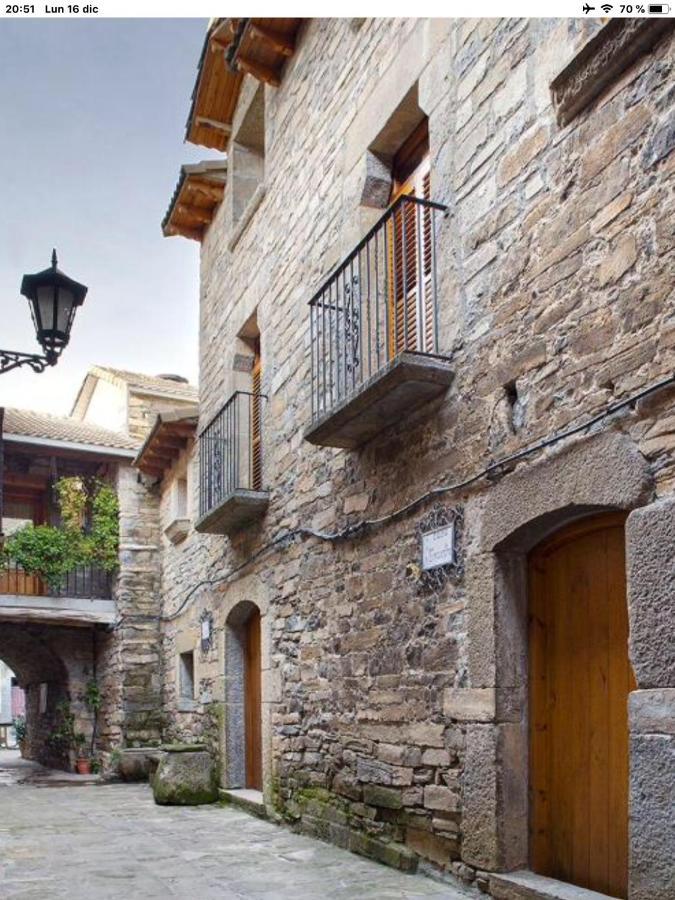 شقة Preciosas Vistas A La Montana, Luminoso Y Acogedor El Pueyo de Araguás المظهر الخارجي الصورة