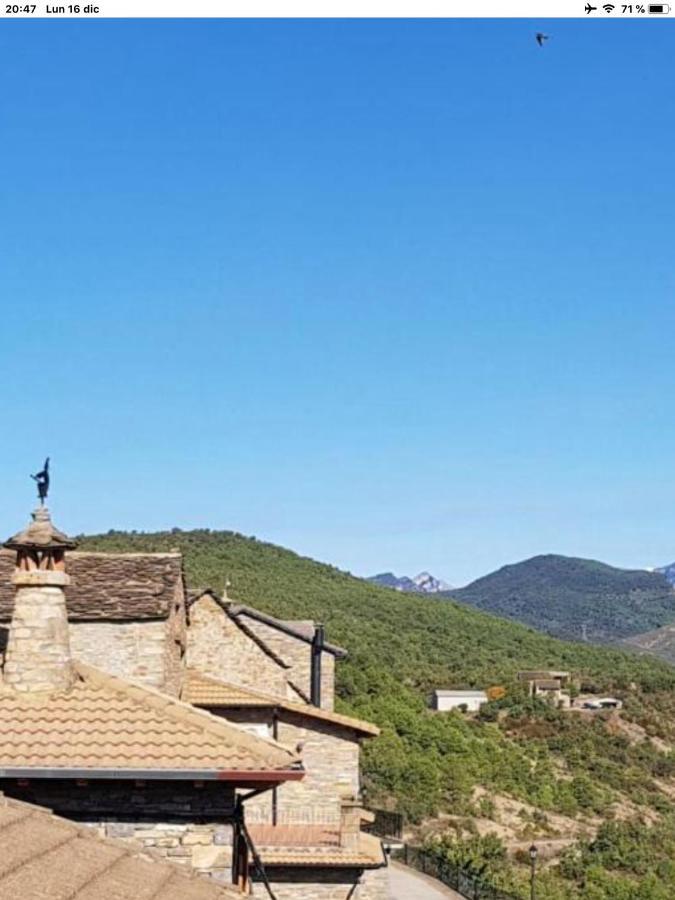 شقة Preciosas Vistas A La Montana, Luminoso Y Acogedor El Pueyo de Araguás المظهر الخارجي الصورة