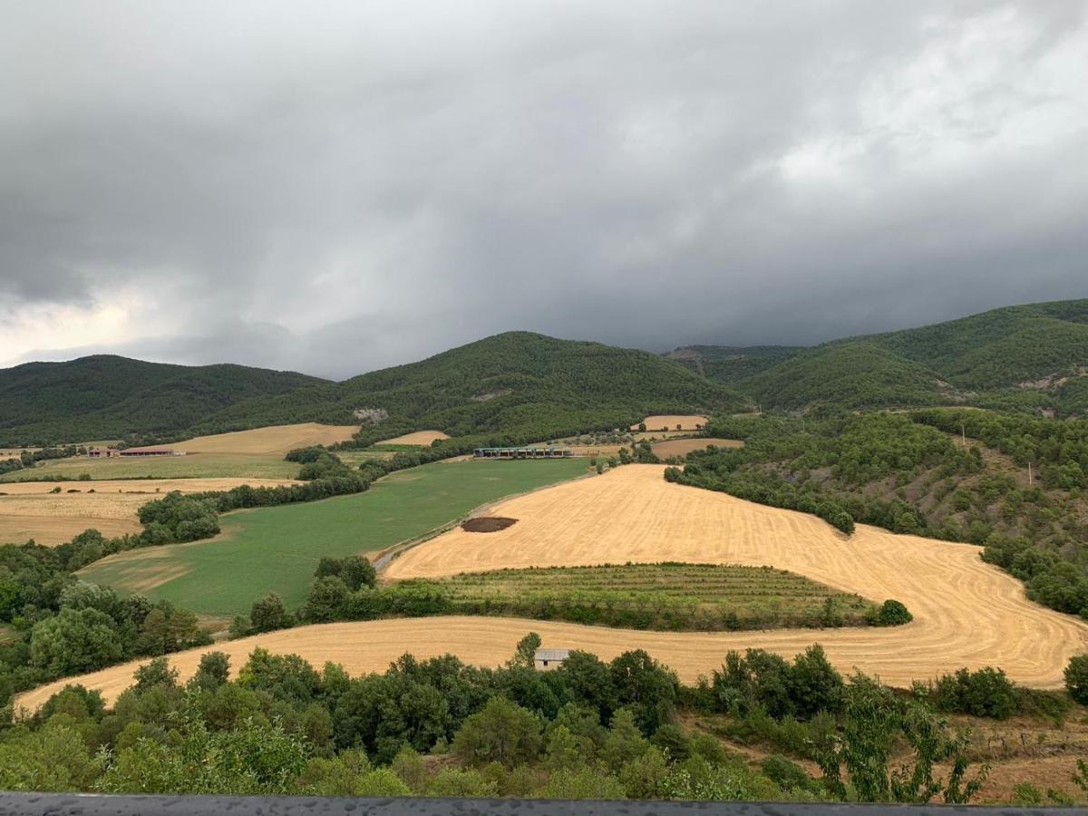 شقة Preciosas Vistas A La Montana, Luminoso Y Acogedor El Pueyo de Araguás المظهر الخارجي الصورة
